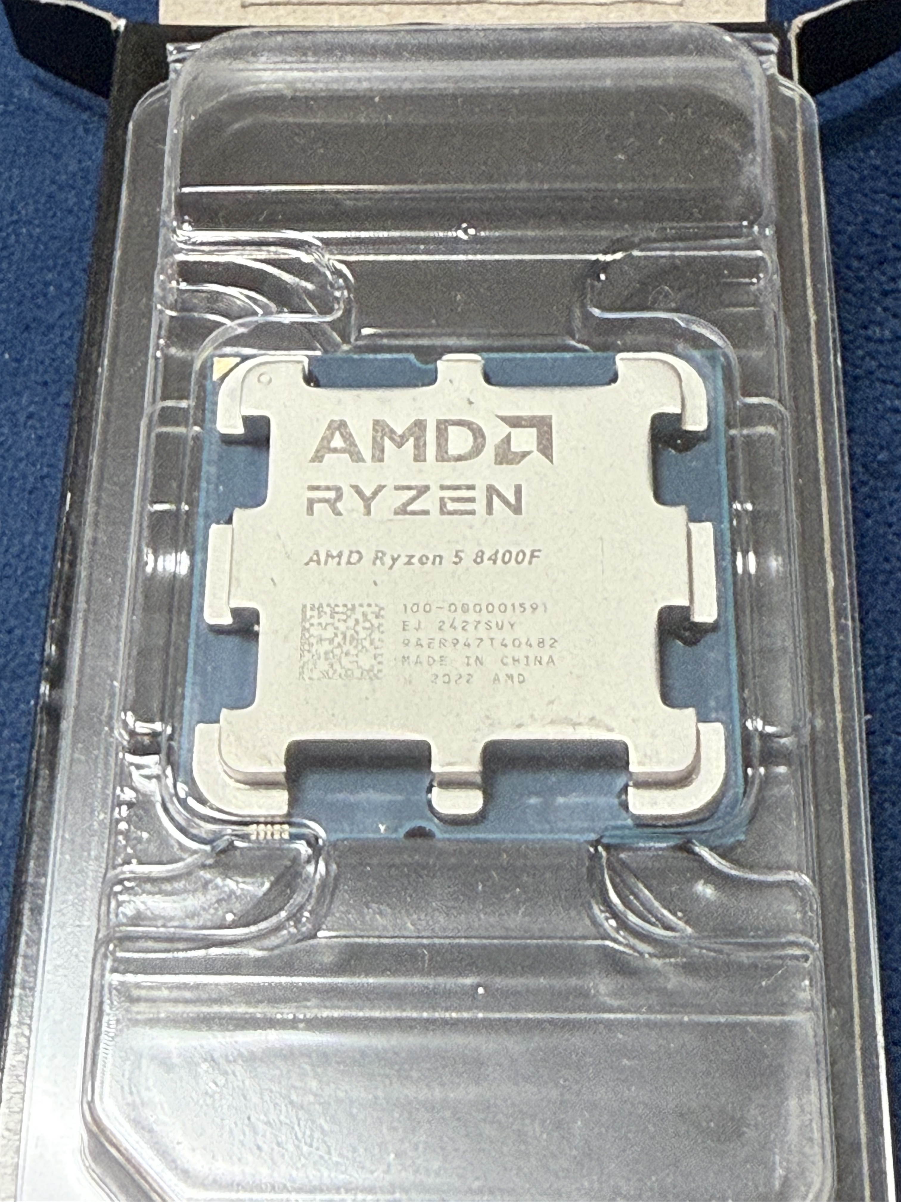 Ryzen 5 8400F バルク品　未開封